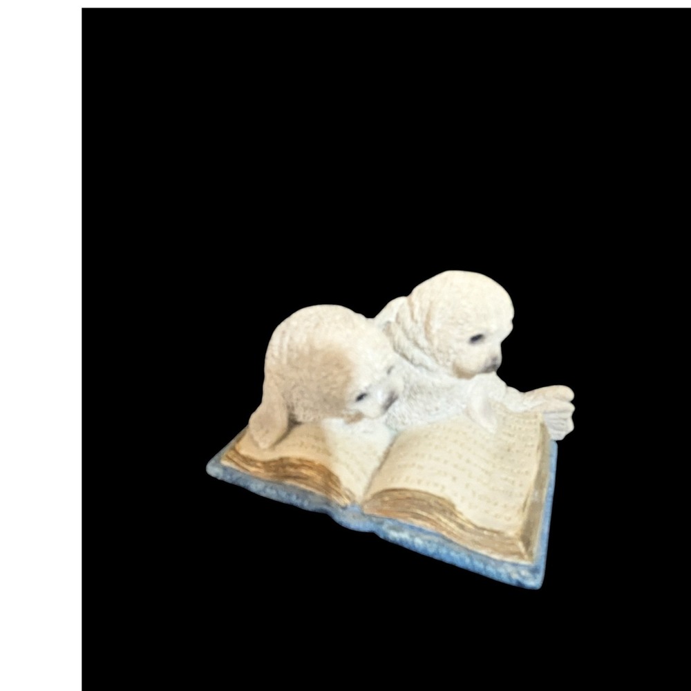 Stone Critters SC-715 Bear Cubs Reading‎ Book Figurine Made in USA White Resin